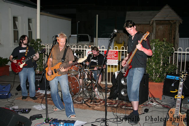 band3.jpg