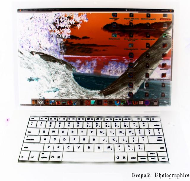 inverse_mac_by_night.jpg