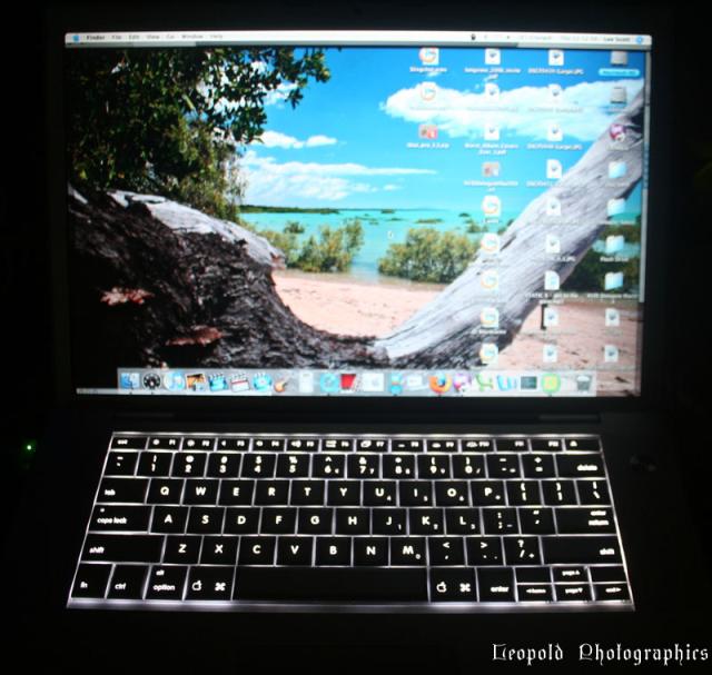 mac_by_night.jpg